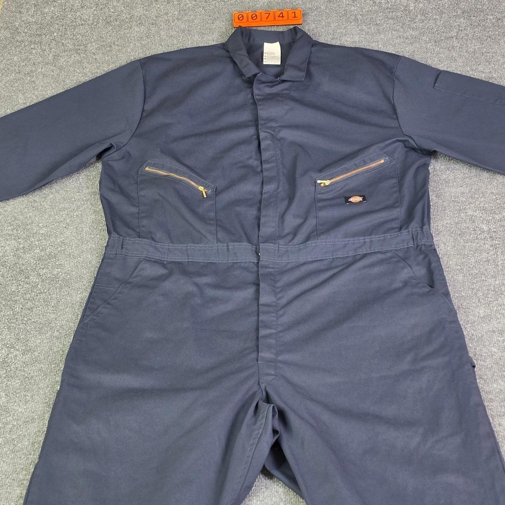 Dickies Navy Blue Polyester & Cotton Coveralls Minor paint stain on leg Size 3XL
